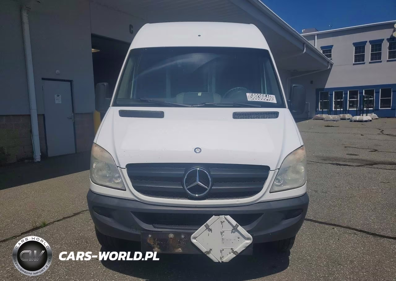2012 Mercedes-Benz Sprinter 2500 Delivery Van VIN:WD3PE8CB0C5692998 - 5