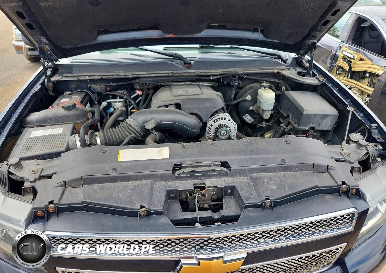2007 Chevrolet Tahoe K1500 VIN:1GNFK130X7J238097 - 12