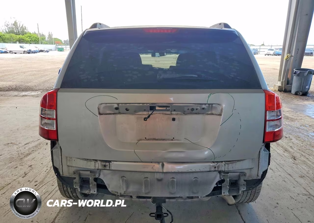 2010 Jeep Compass Sport VIN:1J4NT4FB8AD600301 - 6
