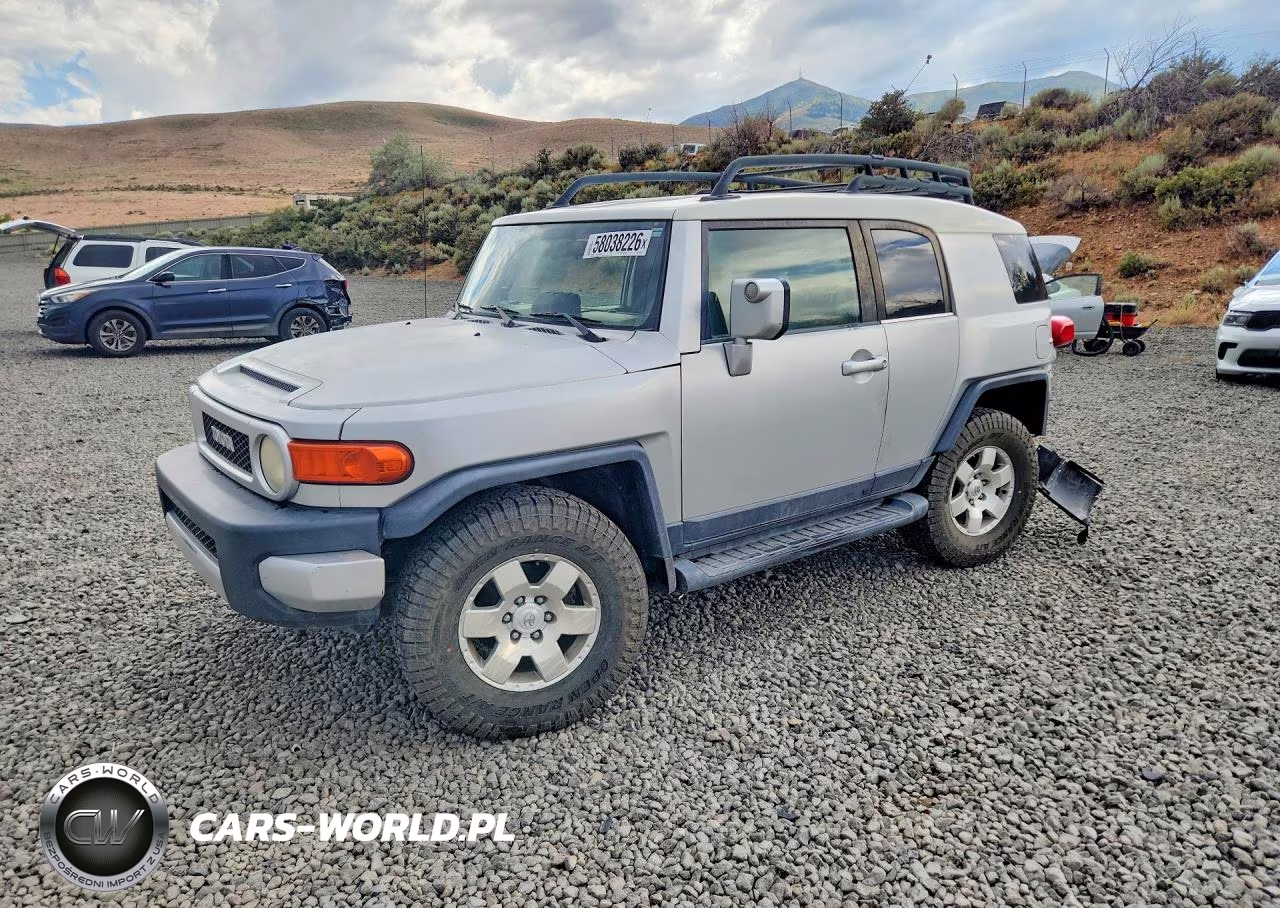 2007 Toyota Fj Cruiser Base VIN:JTEBU11F170098581 - 1