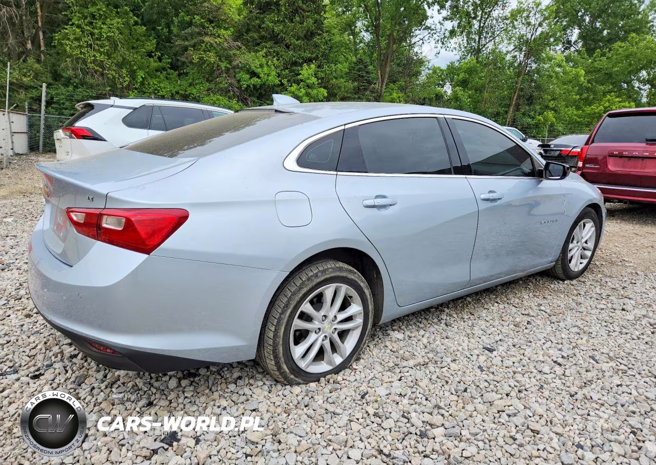 2017 Chevrolet Malibu Lt VIN:1G1ZE5ST6HF142867 - 3