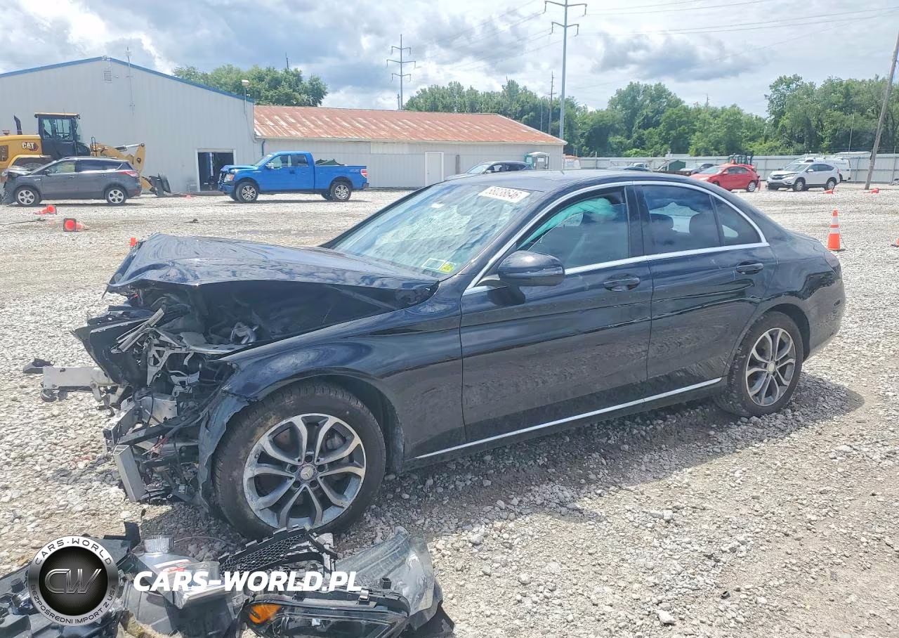 2017 Mercedes-Benz C 300 4Matic – zdjęcie 1 z 13
