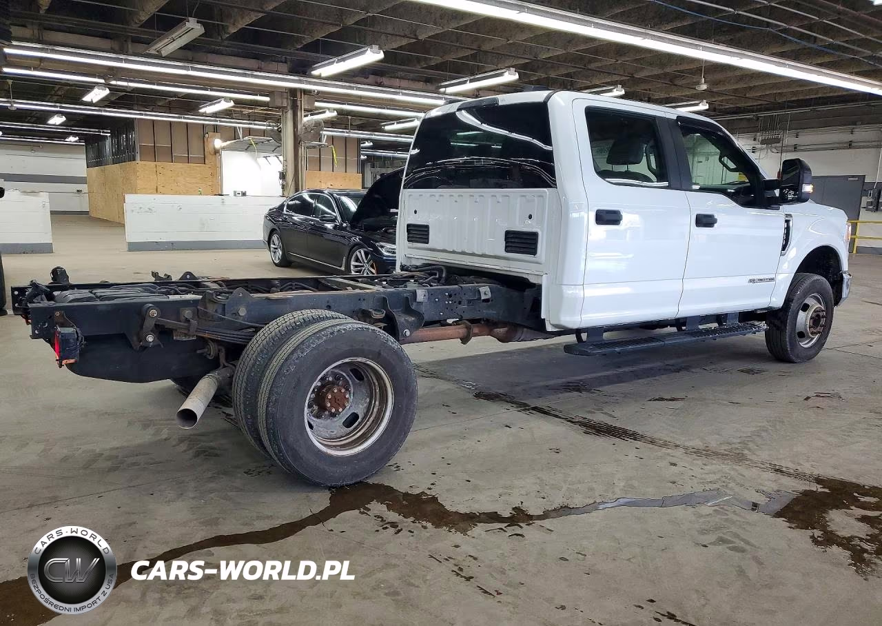 2022 Ford F350 Super Duty VIN:1FD8W3HT5NED68651 - 3