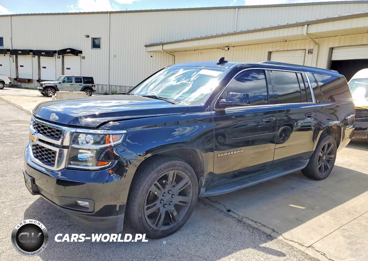 2016 Chevrolet Suburban C1500 Lt – zdjęcie 1 z 13