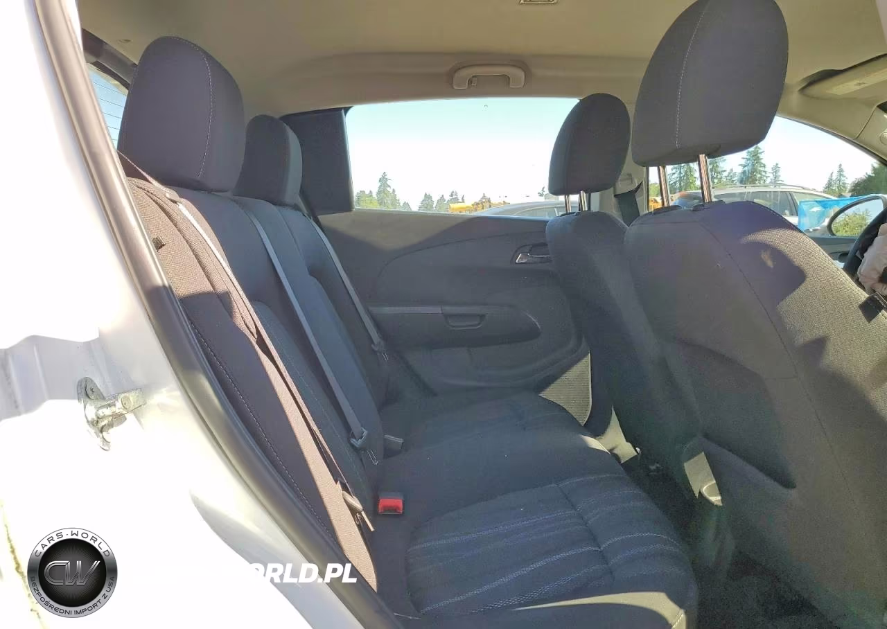 2015 Chevrolet Sonic Lt VIN:1G1JC6SH8F4191615 - 11