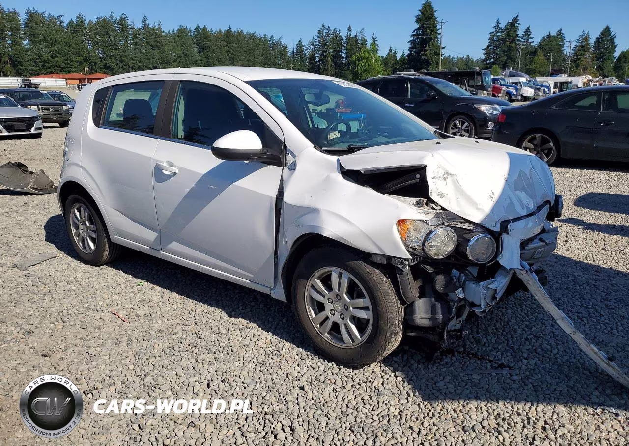 2015 Chevrolet Sonic Lt VIN:1G1JC6SH8F4191615 - 4