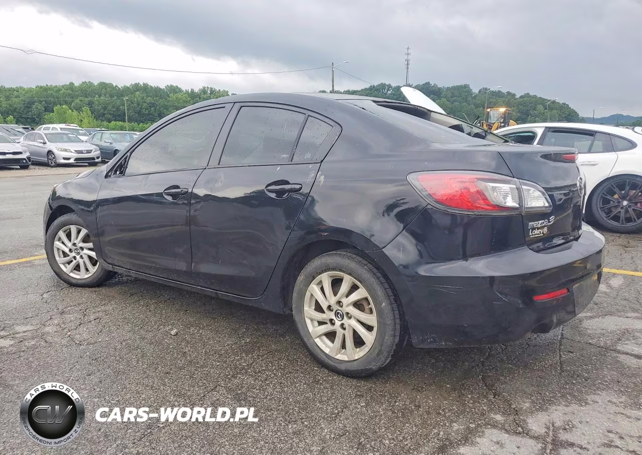2012 Mazda 3 4D 2Wd VIN:JM1BL1UF6C1527477 - 2