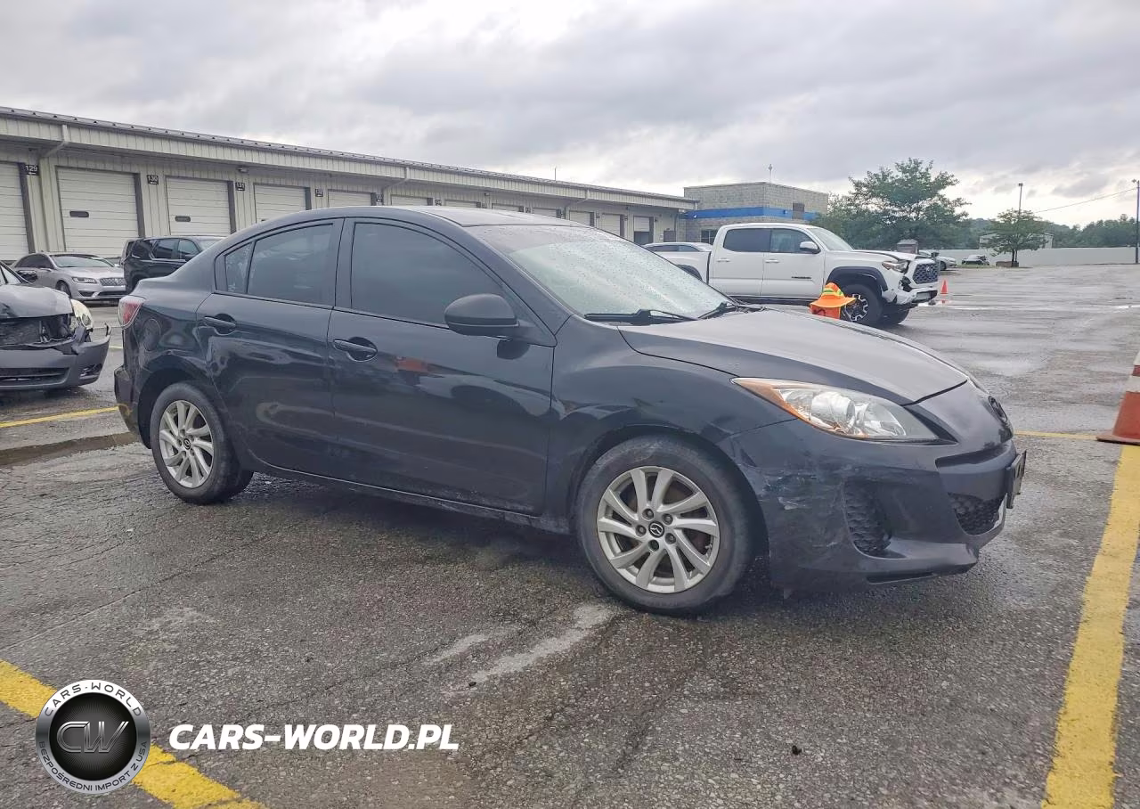 2012 Mazda 3 4D 2Wd VIN:JM1BL1UF6C1527477 - 4