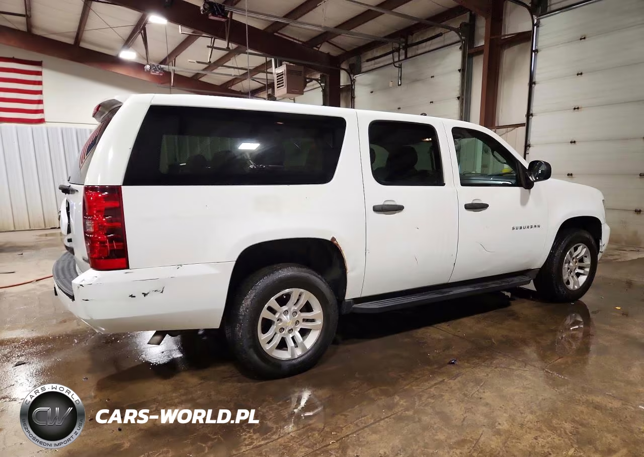 2011 Chevrolet Suburban K1500 VIN:1GNSK5E36BR260055 - 3