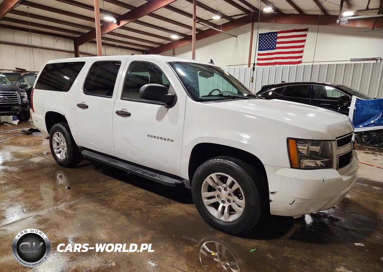 2011 Chevrolet Suburban K1500 VIN:1GNSK5E36BR260055 - 4