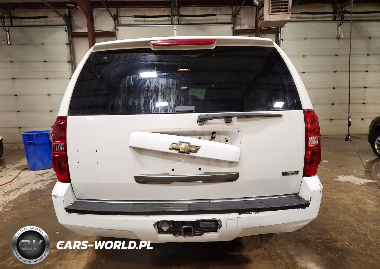 2011 Chevrolet Suburban K1500 VIN:1GNSK5E36BR260055 - 6