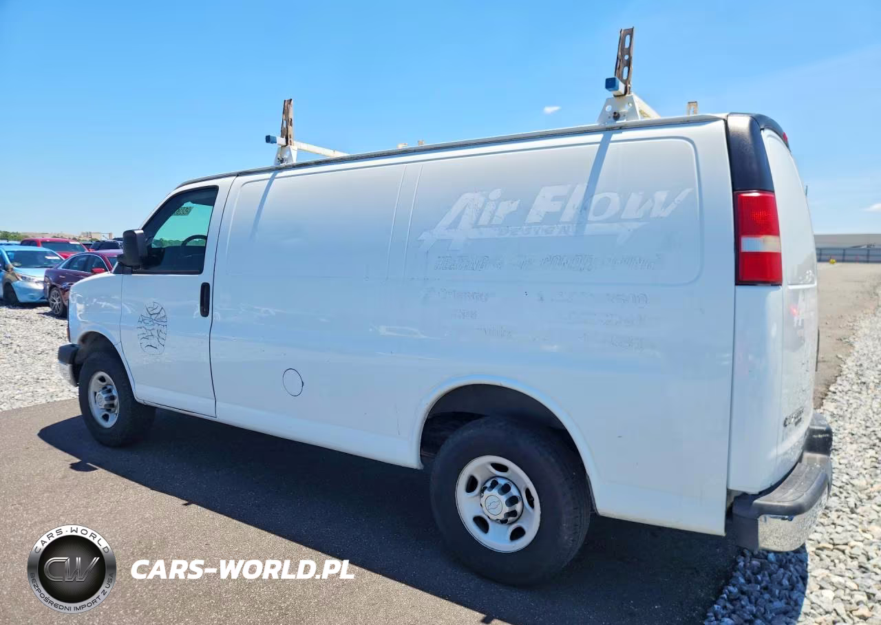 2015 Chevrolet Express 2500 Cargo Delivery Van VIN:1GCWGFCF0F1268719 - 2