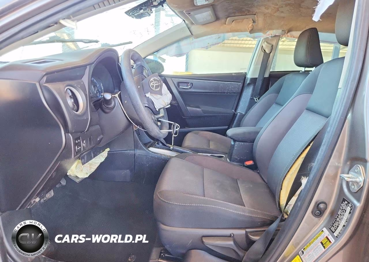 2018 Toyota Corolla Le VIN:2T1BURHE0JC095569 - 7