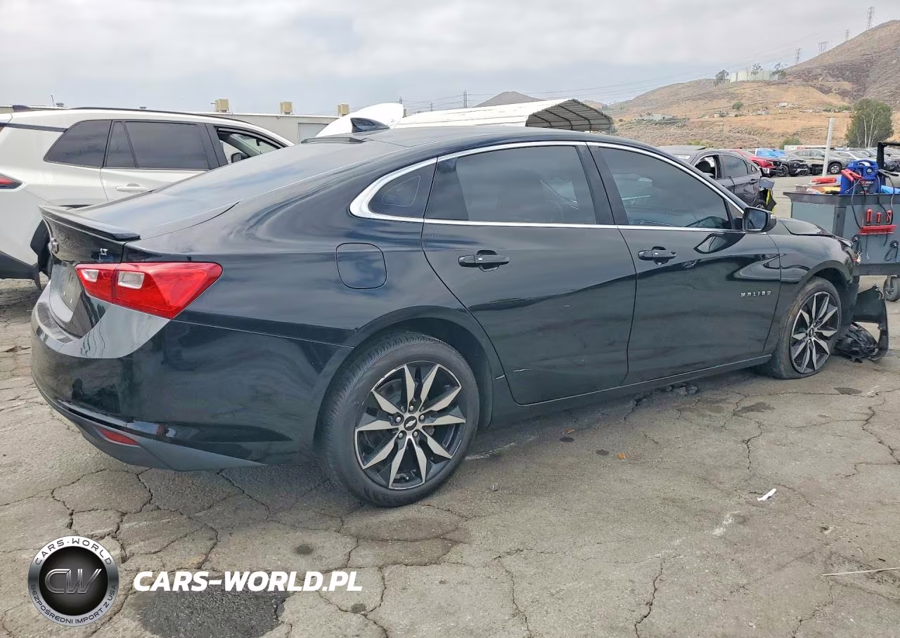 2017 Chevrolet Malibu Lt VIN:1G1ZE5STXHF236430 - 3