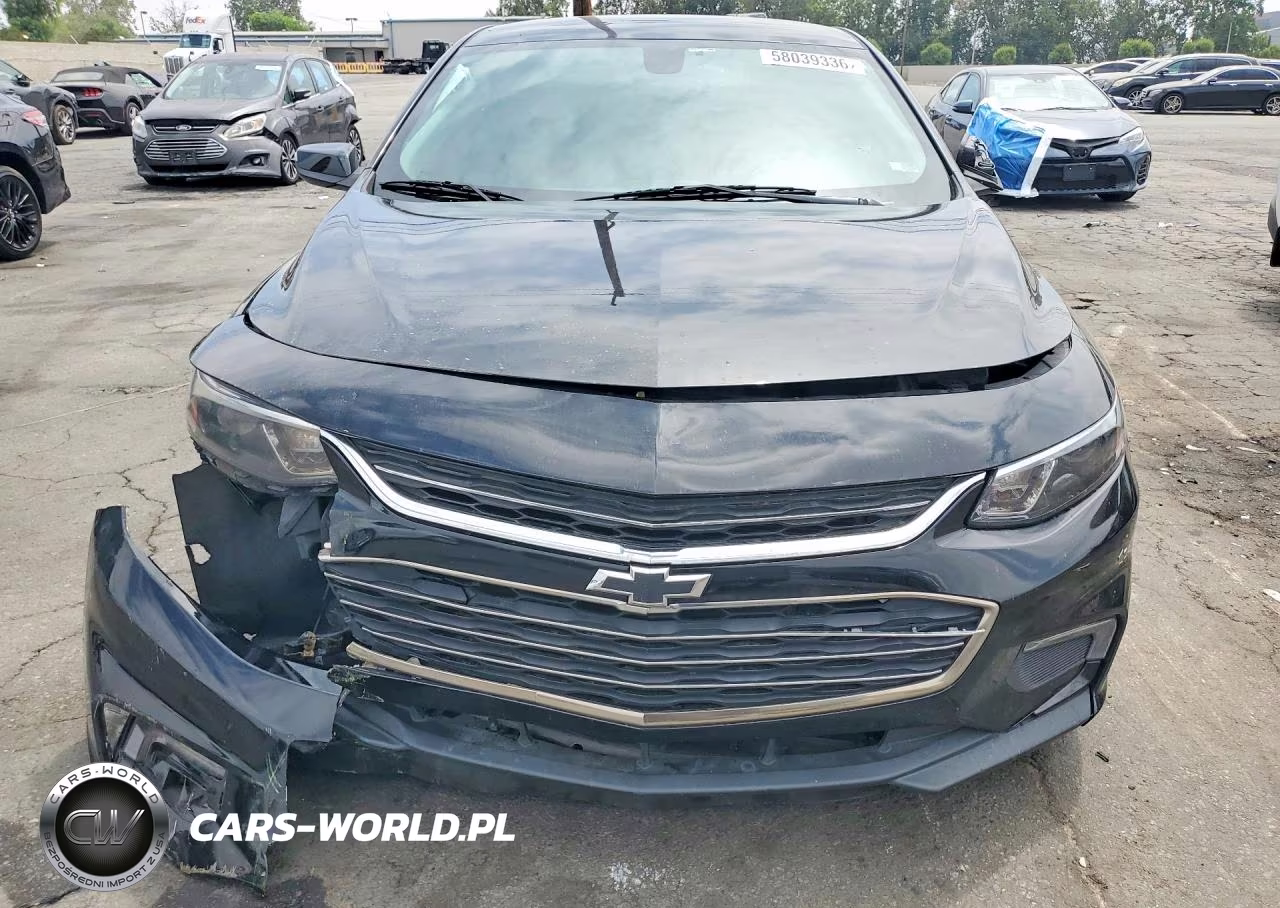 2017 Chevrolet Malibu Lt VIN:1G1ZE5STXHF236430 - 5