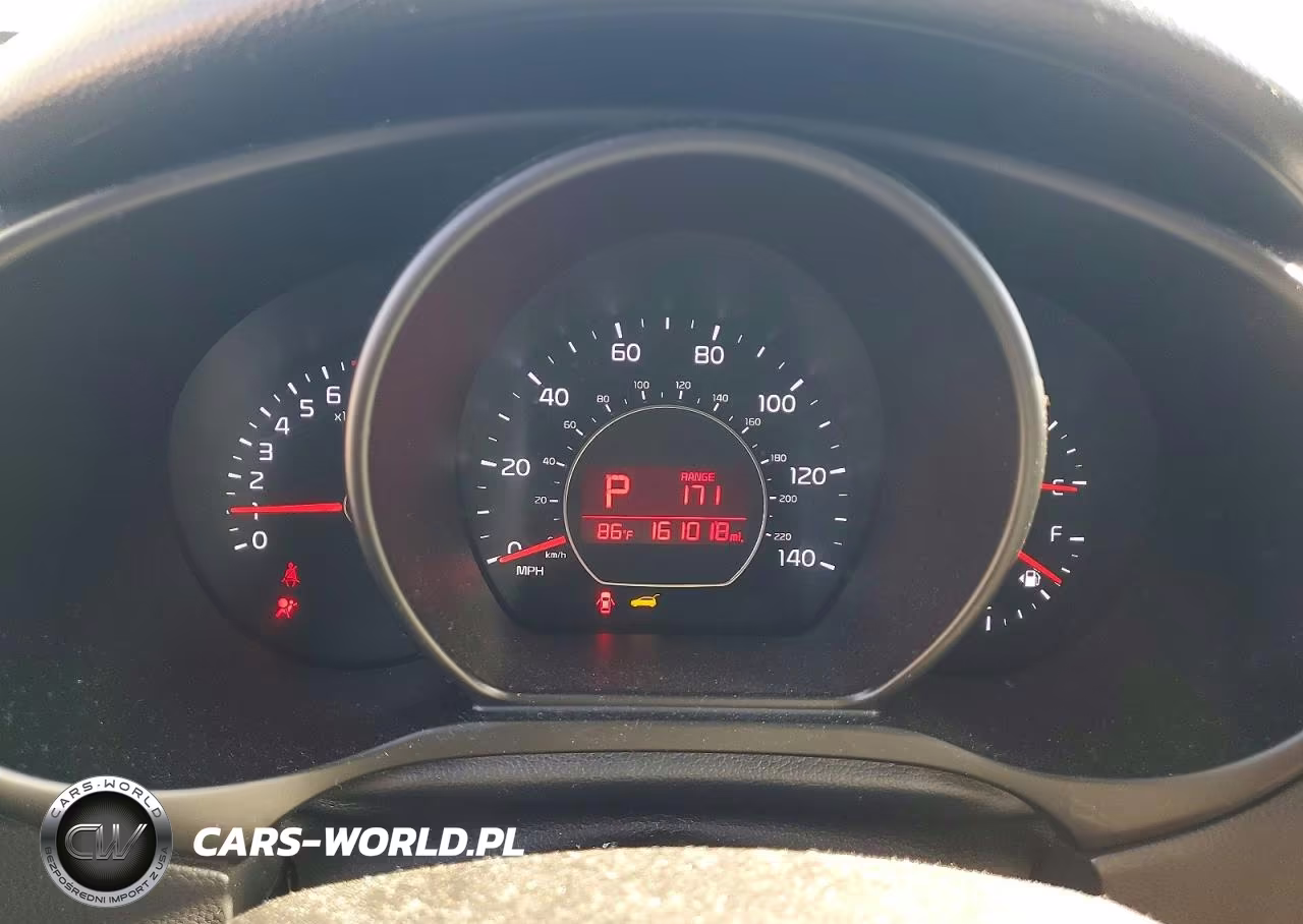 2016 Kia Soul + VIN:KNDJP3A56G7819320 - 9