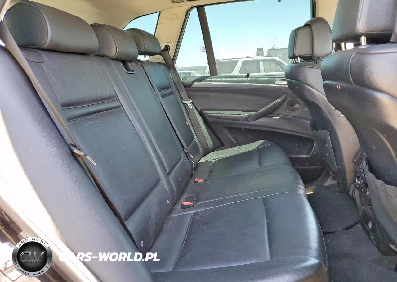 2011 BMW X5 xDrive35I VIN:5UXZV4C55BL403897 - 10