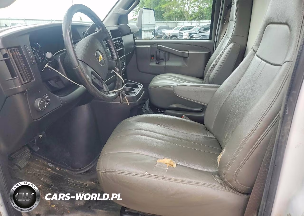 2021 Chevrolet Express Box Truck VIN:1GB0GSF7XM1305344 - 7