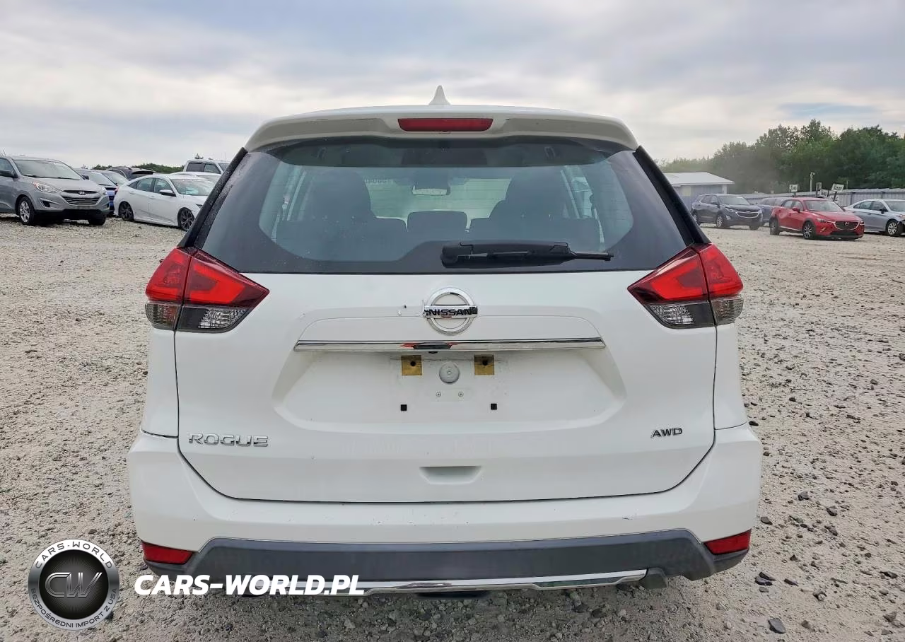 2018 Nissan Rogue S VIN:KNMAT2MVXJP602202 - 6