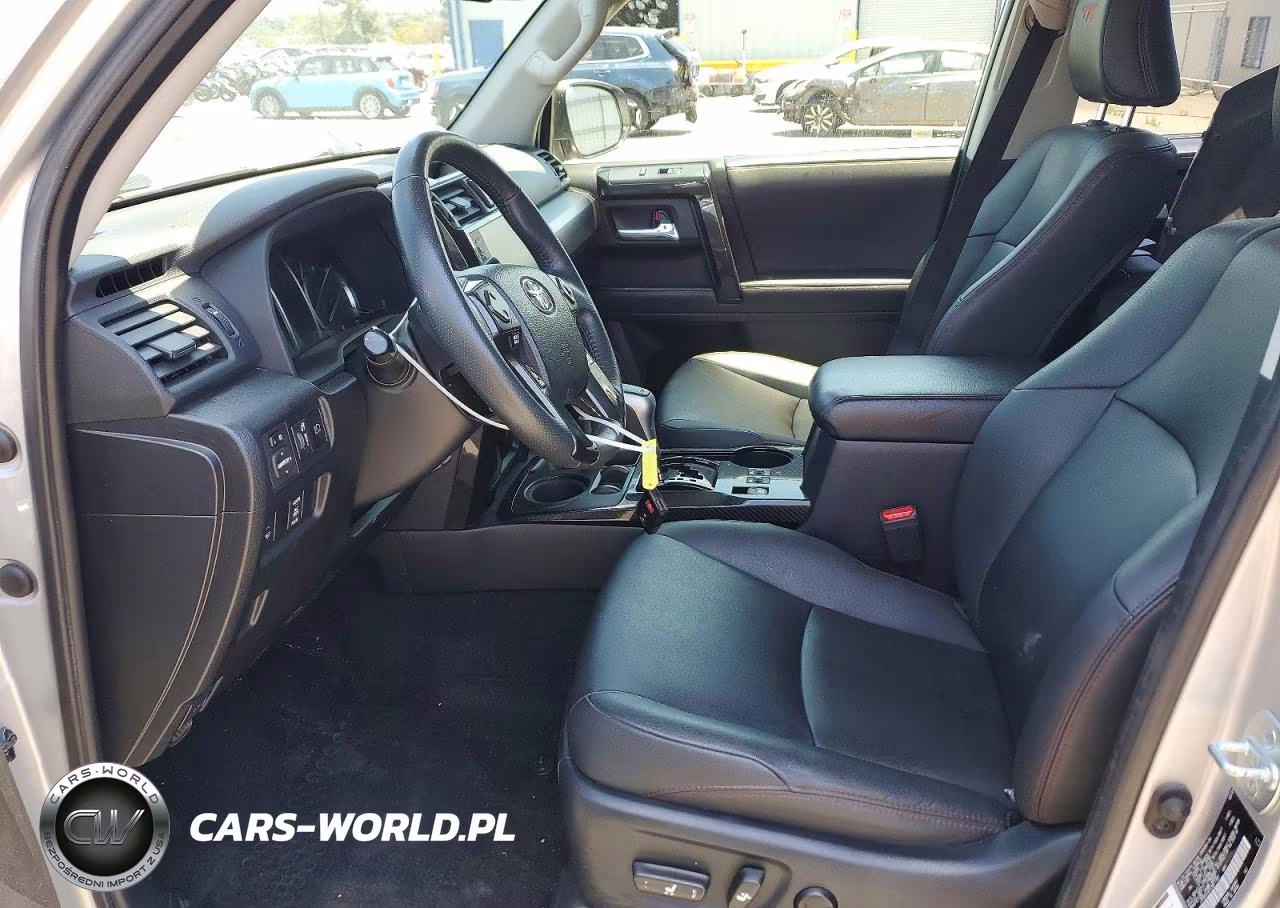 2020 Toyota 4Runner Trd Off-Road Premium VIN:JTEBU5JR7L5811787 - 7