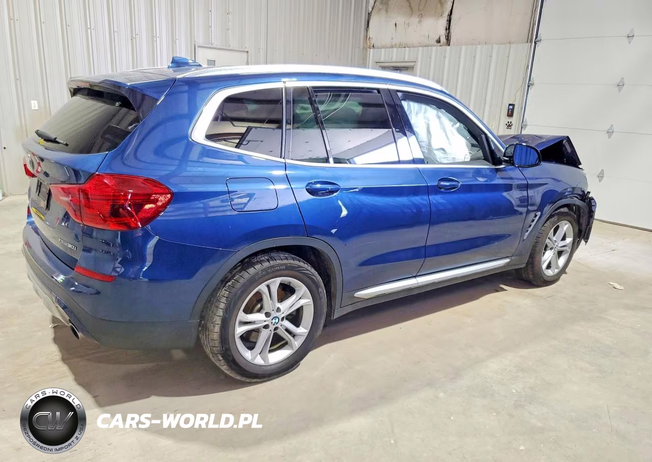 2018 BMW X3 xDrive30I VIN:5UXTR9C55JLD74149 - 3