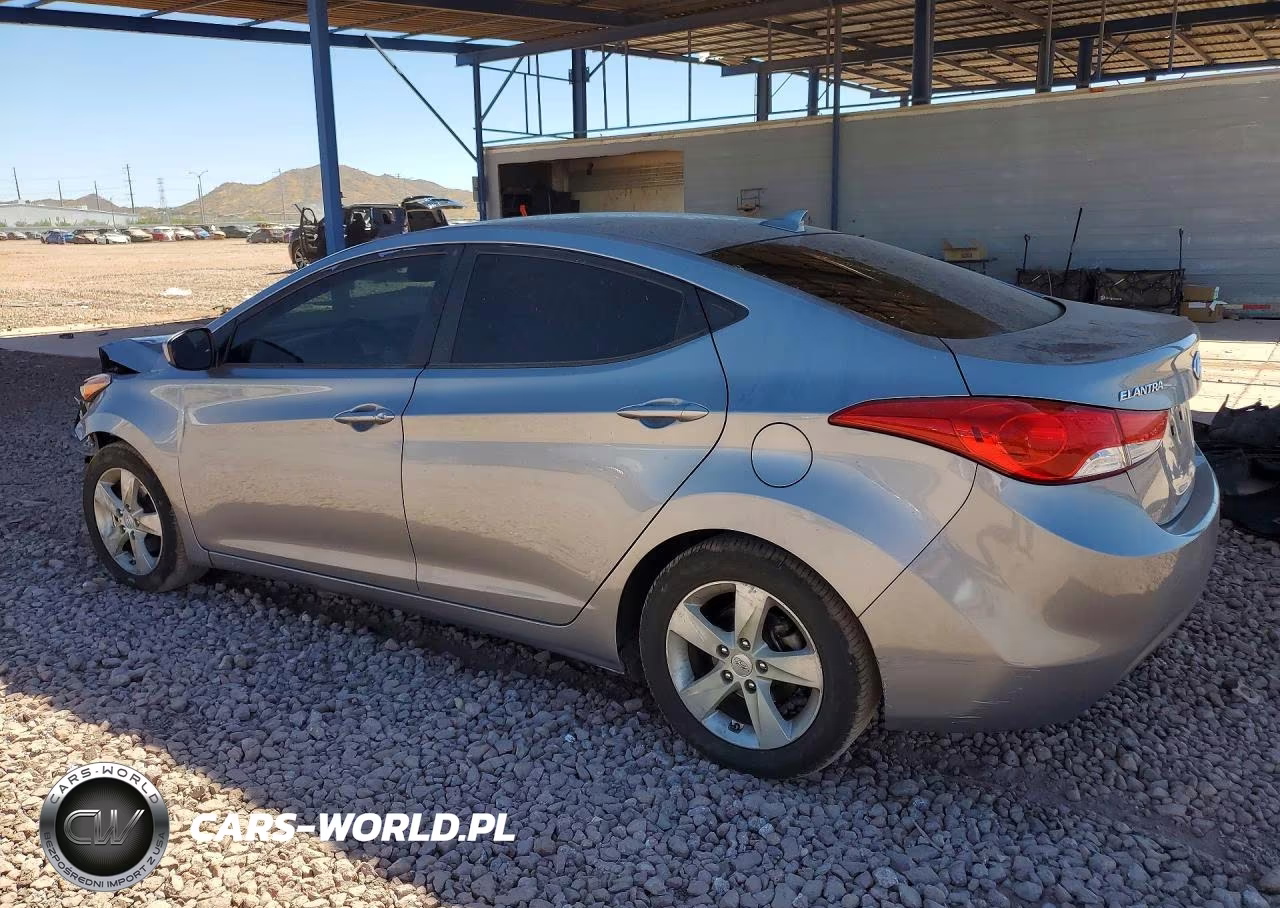 2013 Hyundai Elantra Coupe Gs Aut VIN:KMHDH4AE7DU899719 - 2