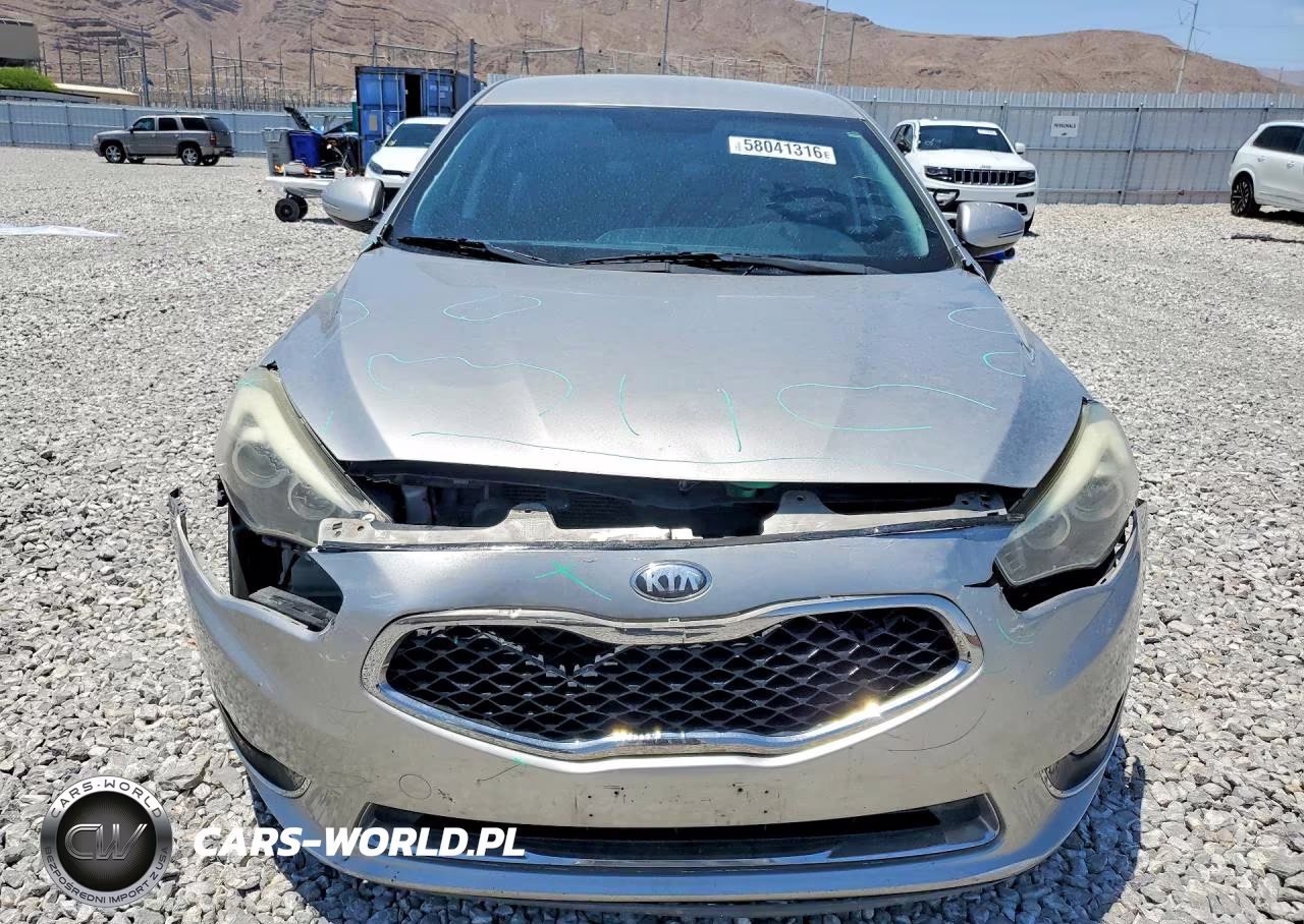 2014 Kia Cadenza Premium VIN:KNALN4D70E5130672 - 5