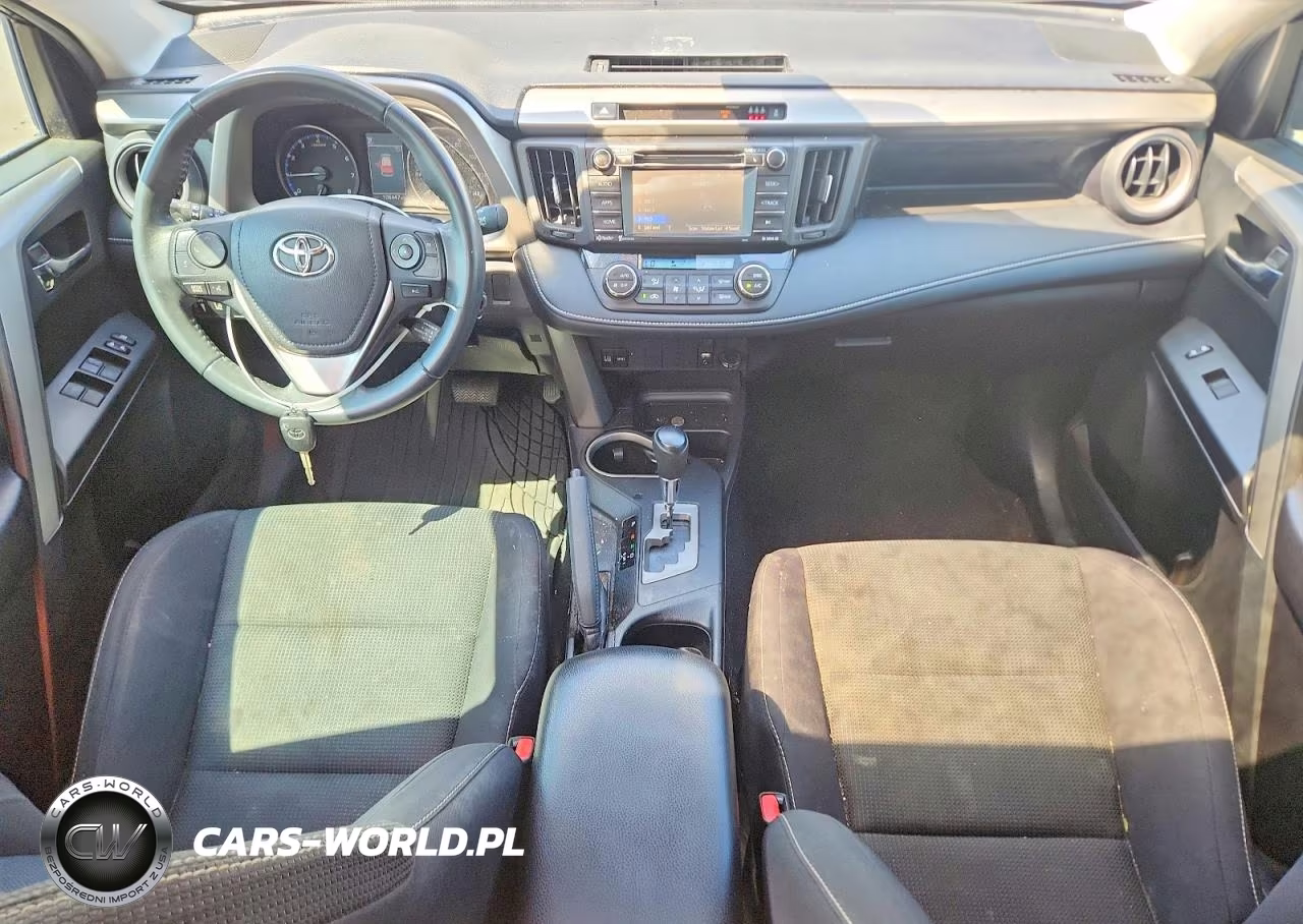 2017 Toyota Rav4 Xle VIN:2T3RFREV4HW643926 - 8