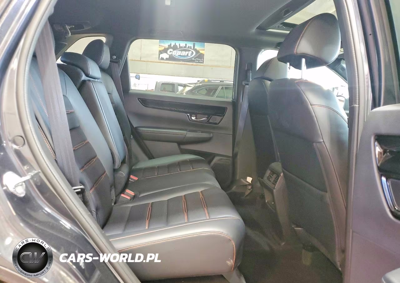 2023 Honda Cr-V Sport Touring VIN:2HKRS6H96PH802895 - 10