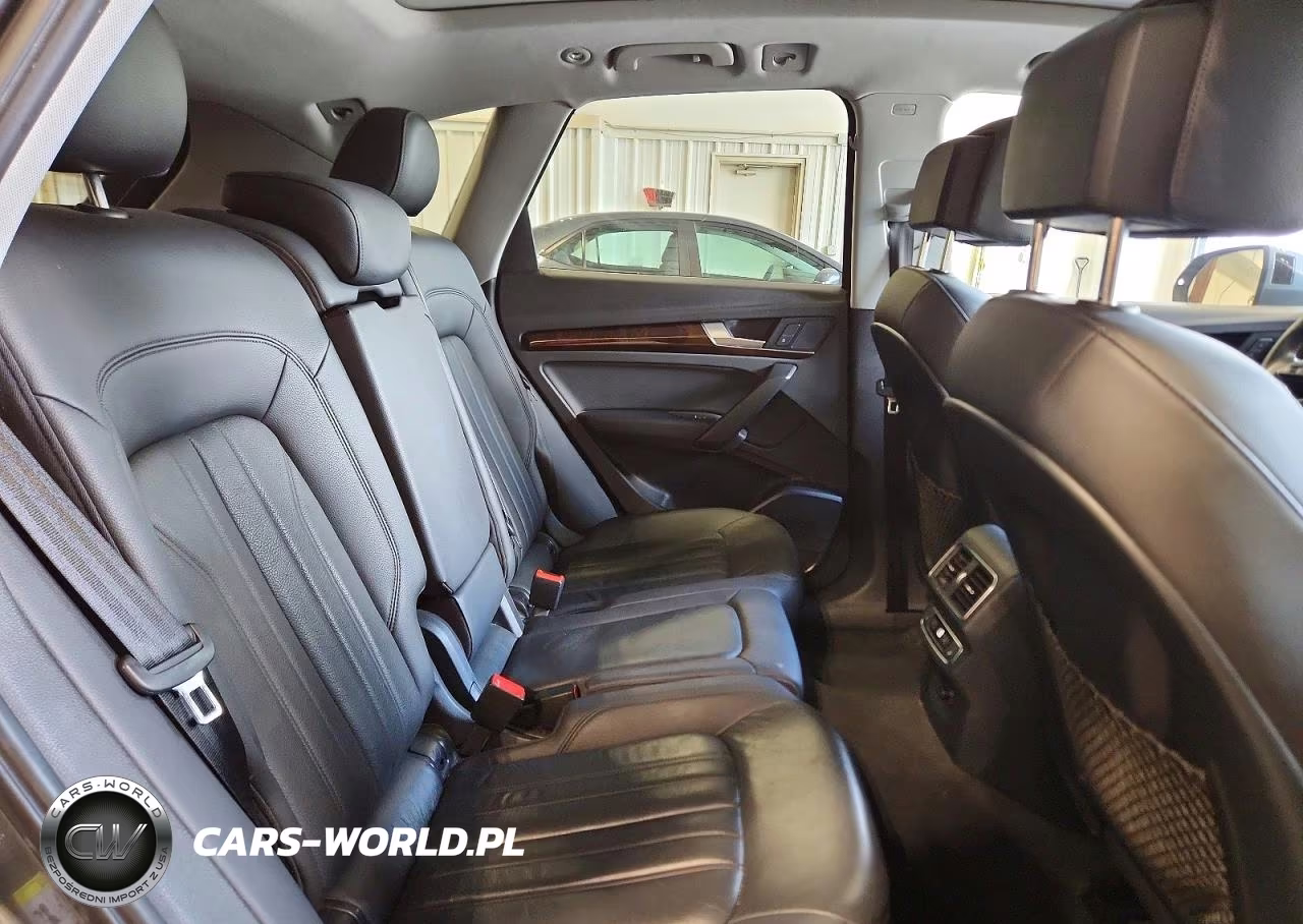 2018 Audi Q5 Premium Plus VIN:WA1BNAFY6J2016510 - 11