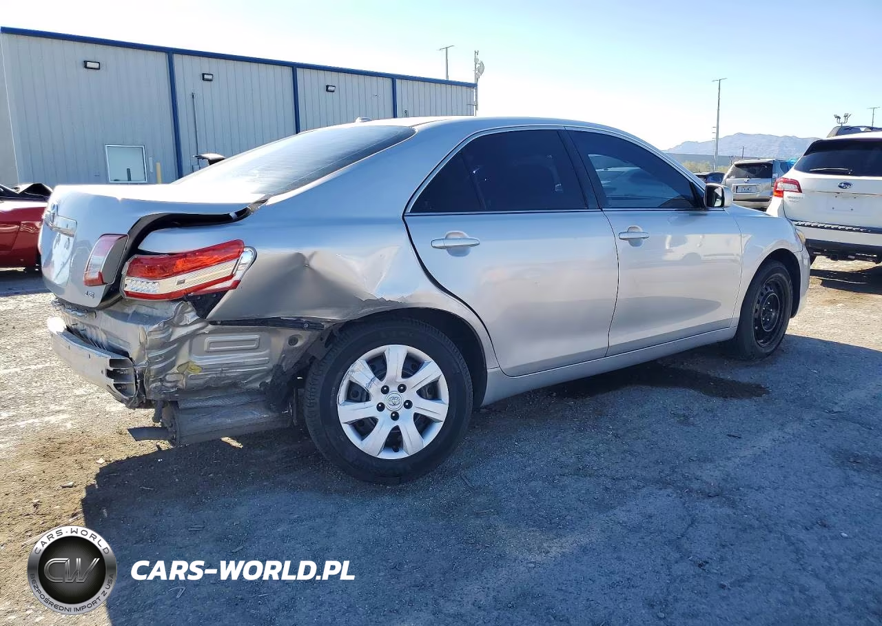 2010 Toyota Camry Le VIN:4T4BF3EK9AR076086 - 3