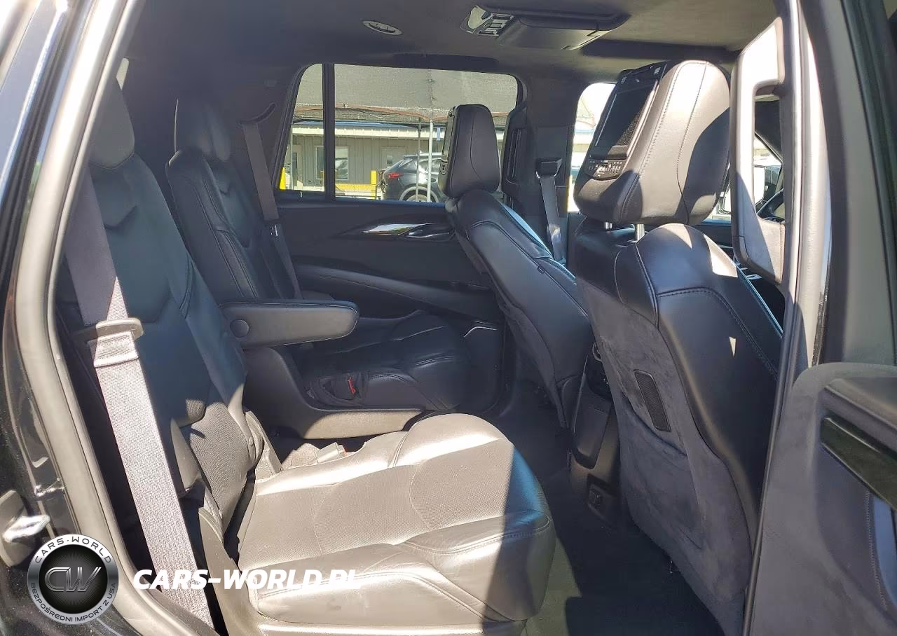 2017 Cadillac Escalade Platinum VIN:1GYS4DKJ5HR373319 - 11