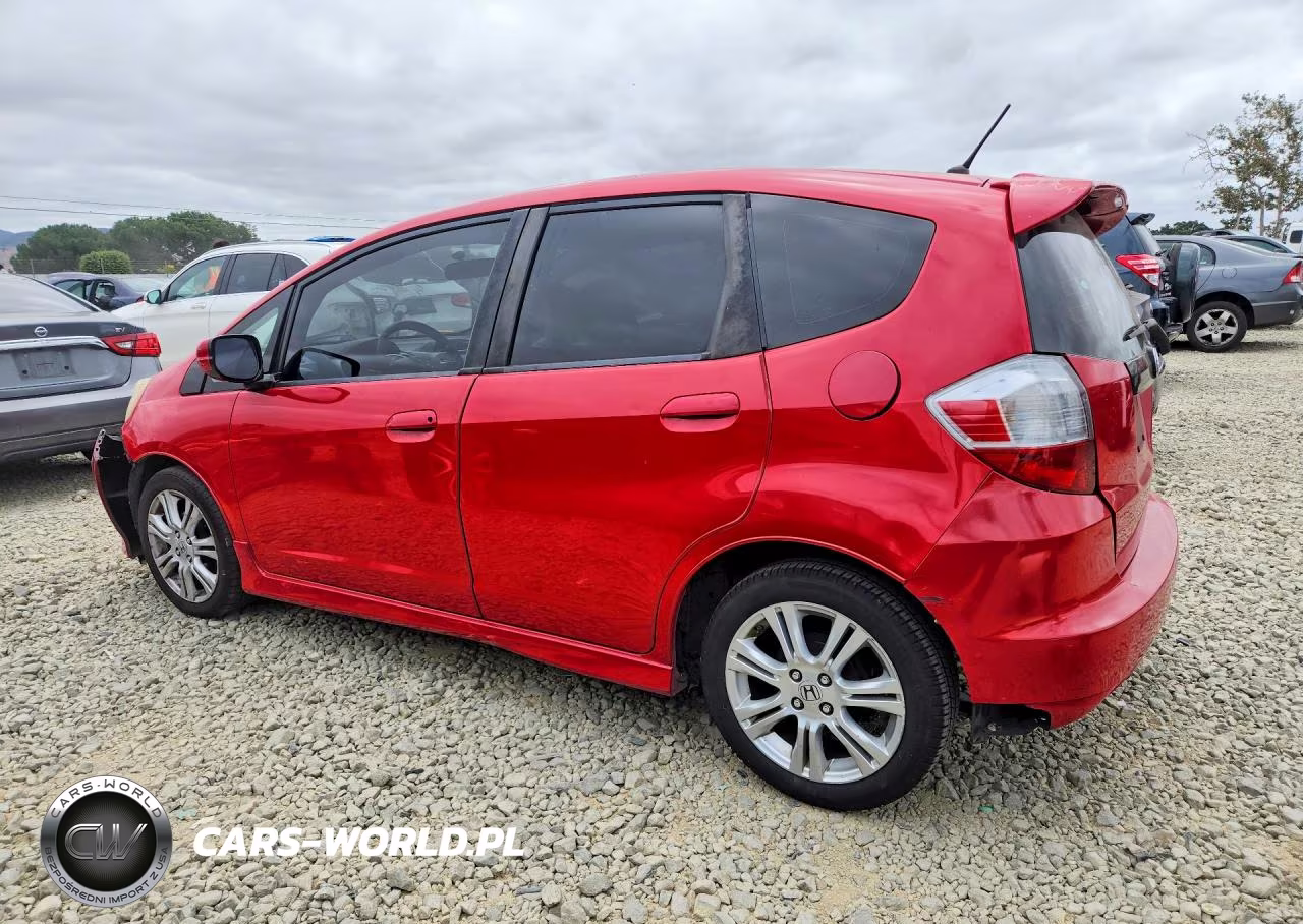 2011 Honda Fit Sport VIN:JHMGE8H57BS011405 - 2