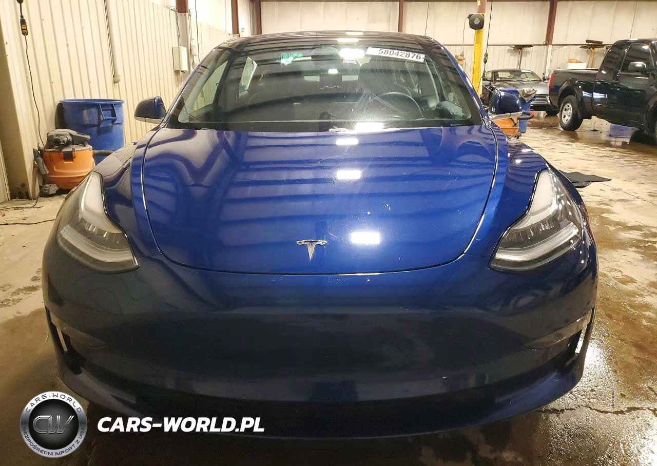2019 Tesla Model 3 VIN:5YJ3E1EB0KF437340 - 5