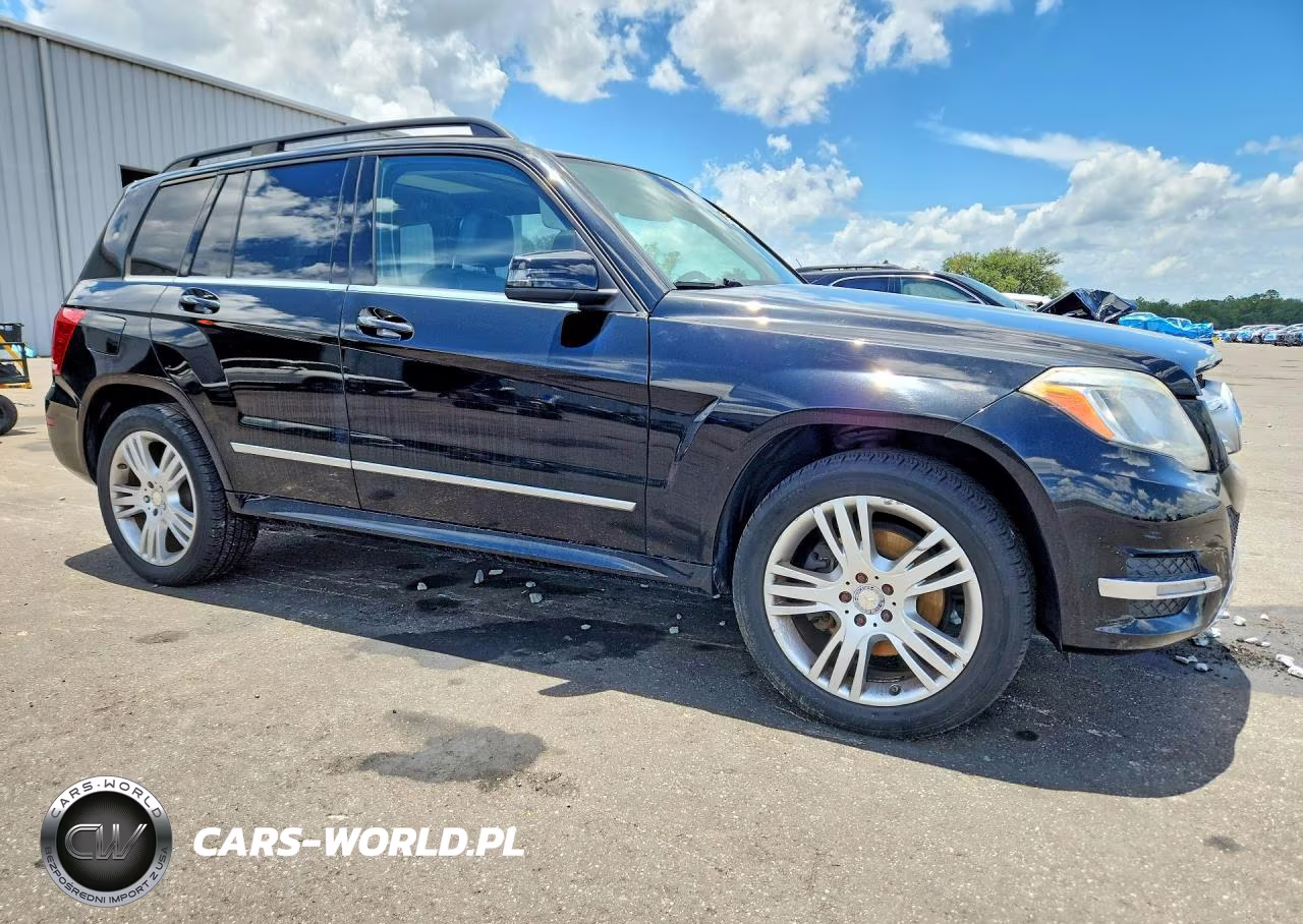 2015 Mercedes-Benz Glk 350 VIN:WDCGG5HB3FG392883 - 4