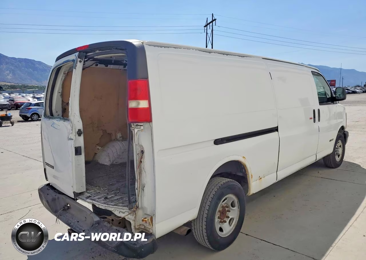 2003 Chevrolet Express G2500 VIN:1GCGG29U131122554 - 3