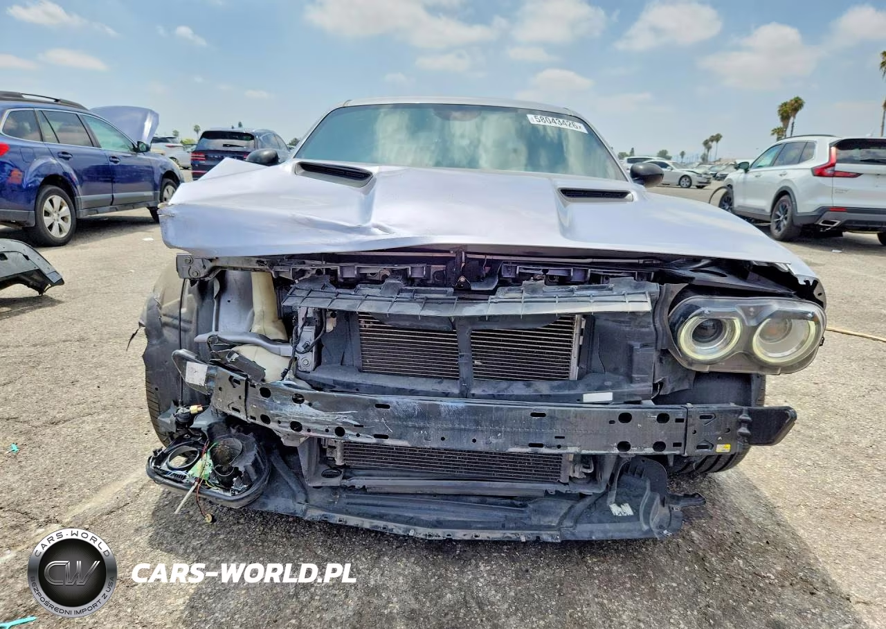 2015 Dodge Challenger Sxt VIN:2C3CDZAG1FH719011 - 5