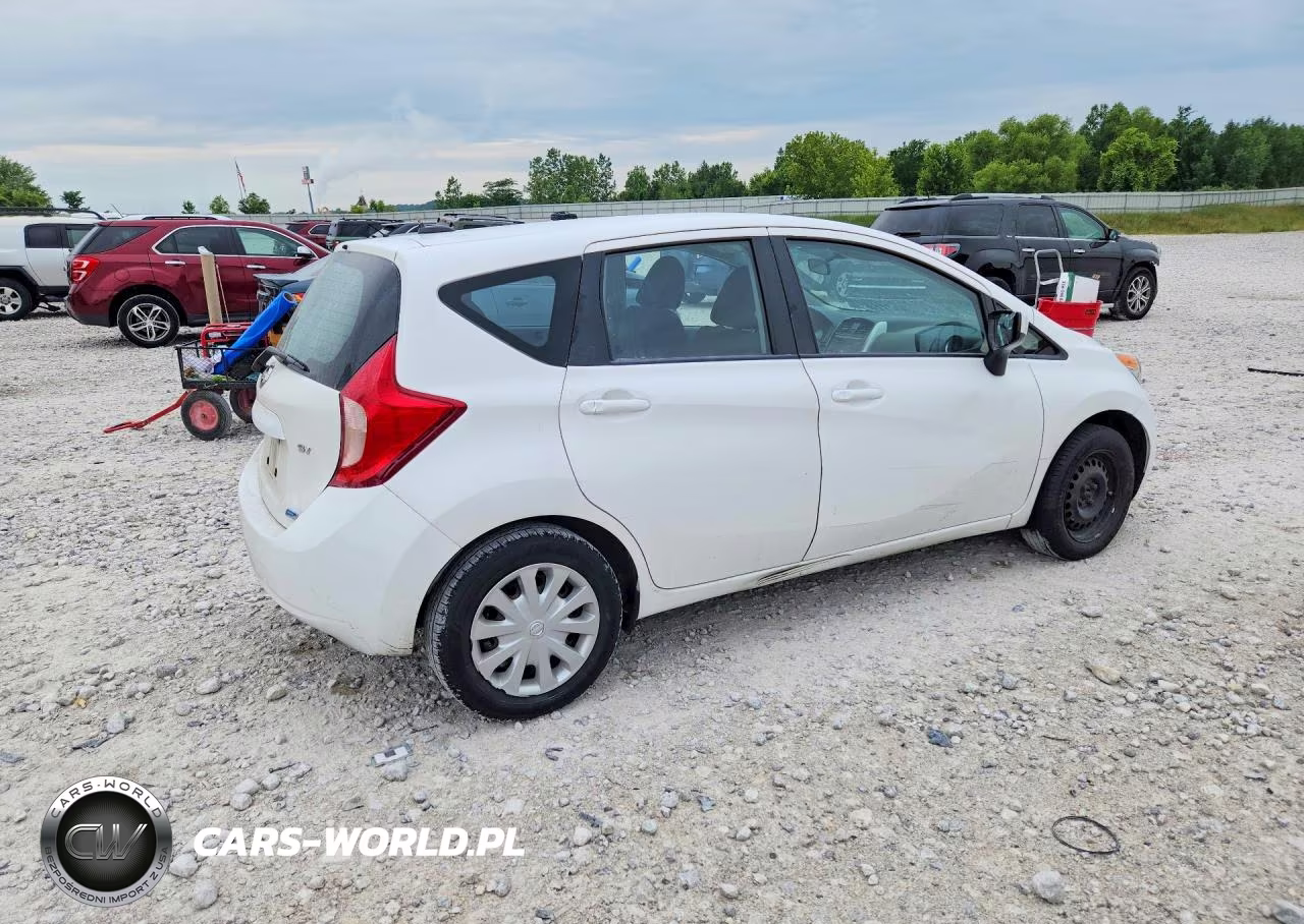 2016 Nissan Versa Note Sv VIN:3N1CE2CP2GL383300 - 3