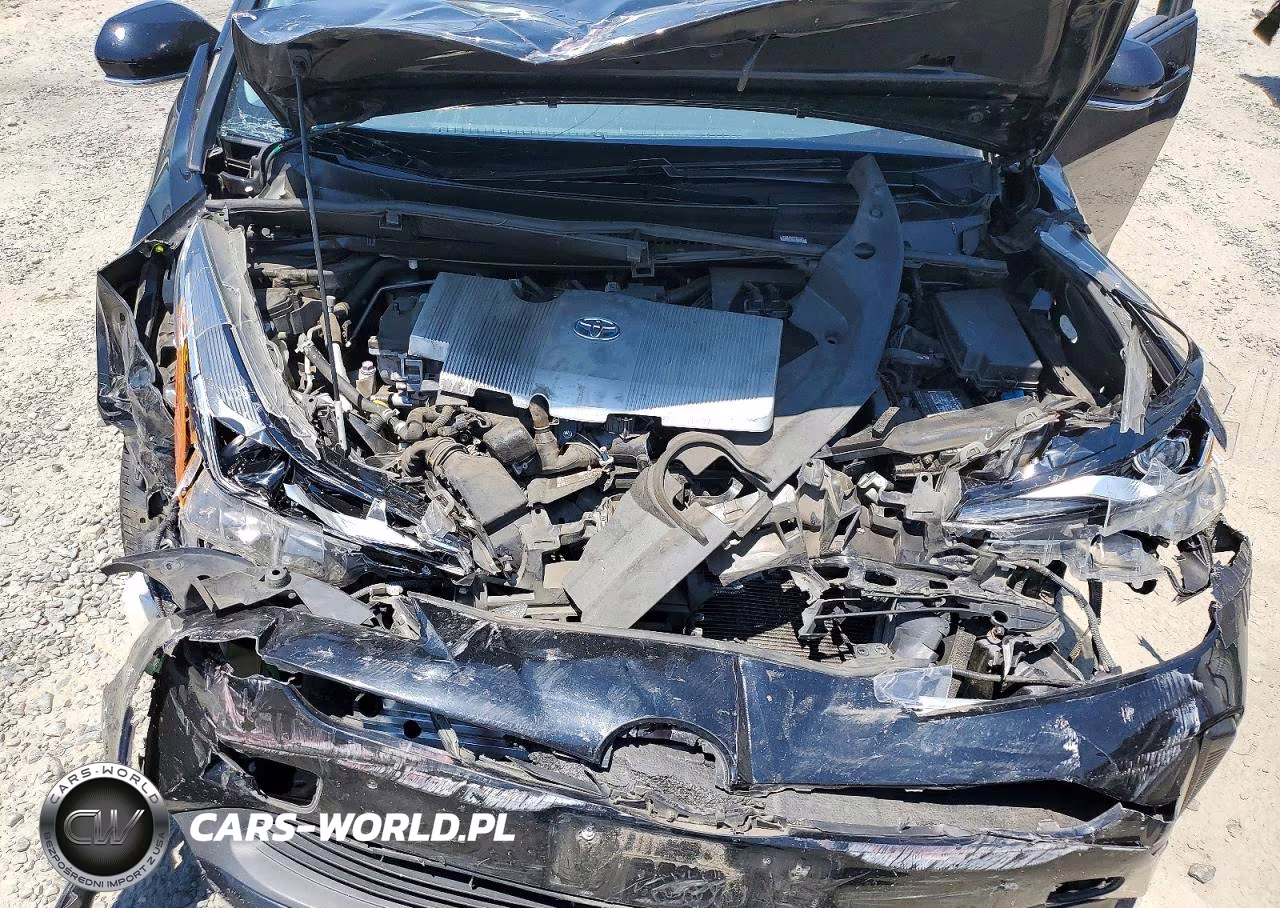 2020 Toyota Prius Xle VIN:JTDKARFU8L3113752 - 11