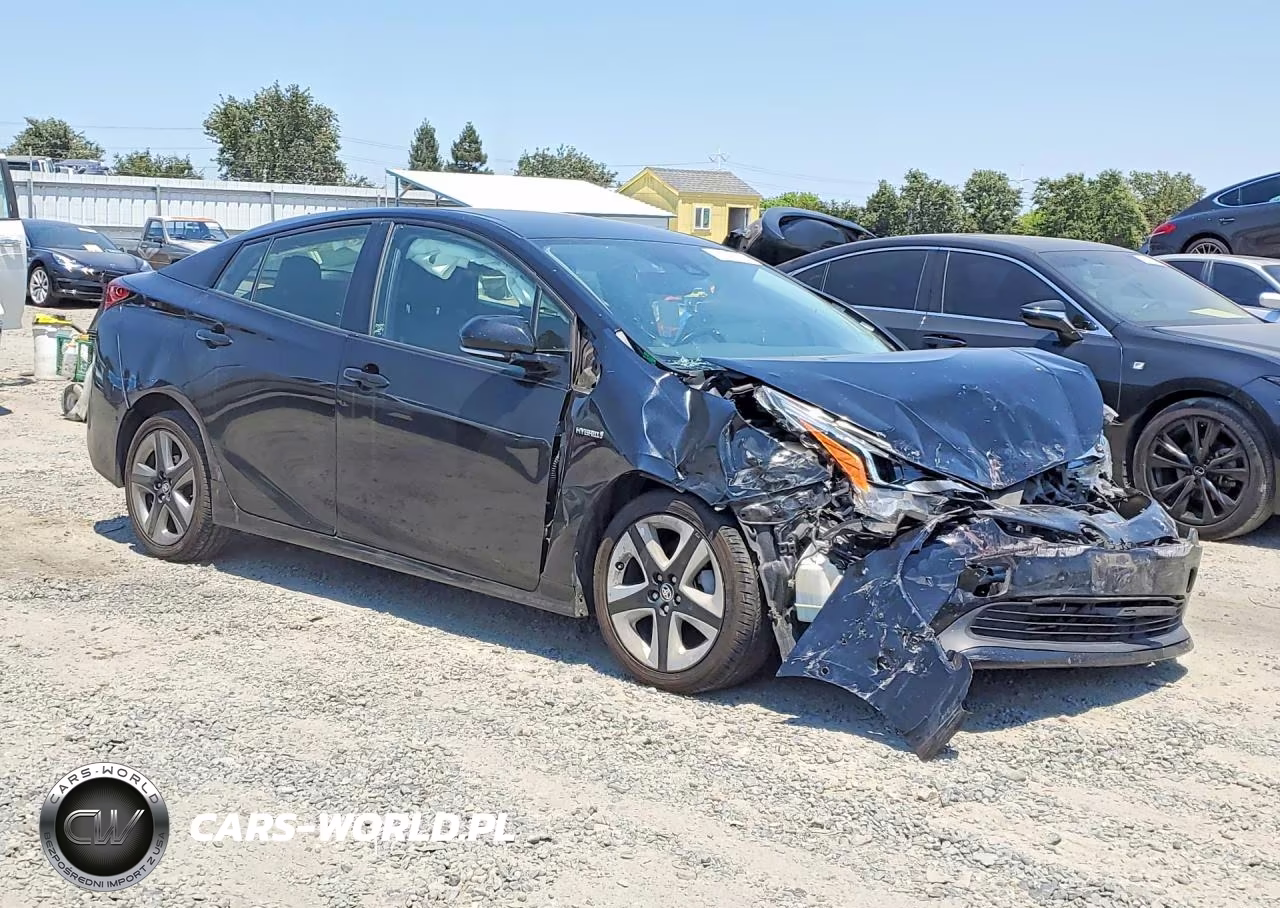 2020 Toyota Prius Xle VIN:JTDKARFU8L3113752 - 4