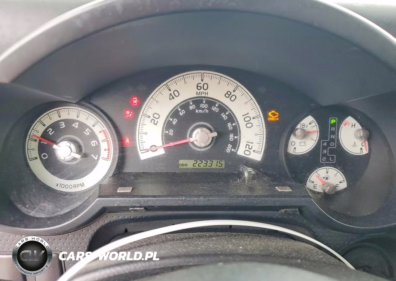 2007 Toyota Fj Cruiser Base VIN:JTEZU11F970004896 - 9
