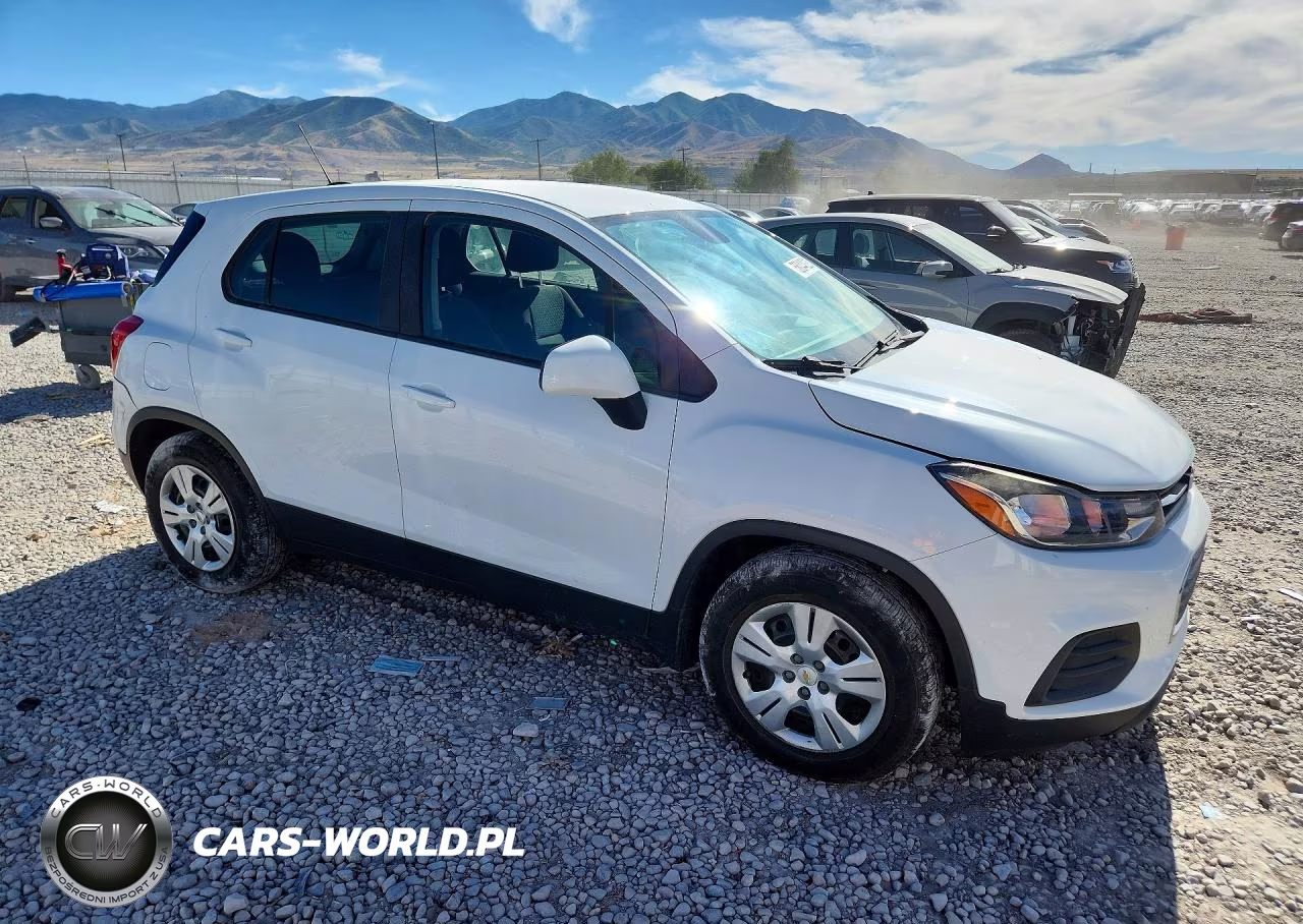 2017 Chevrolet Trax Ls VIN:KL7CJKSB1HB124506 - 4