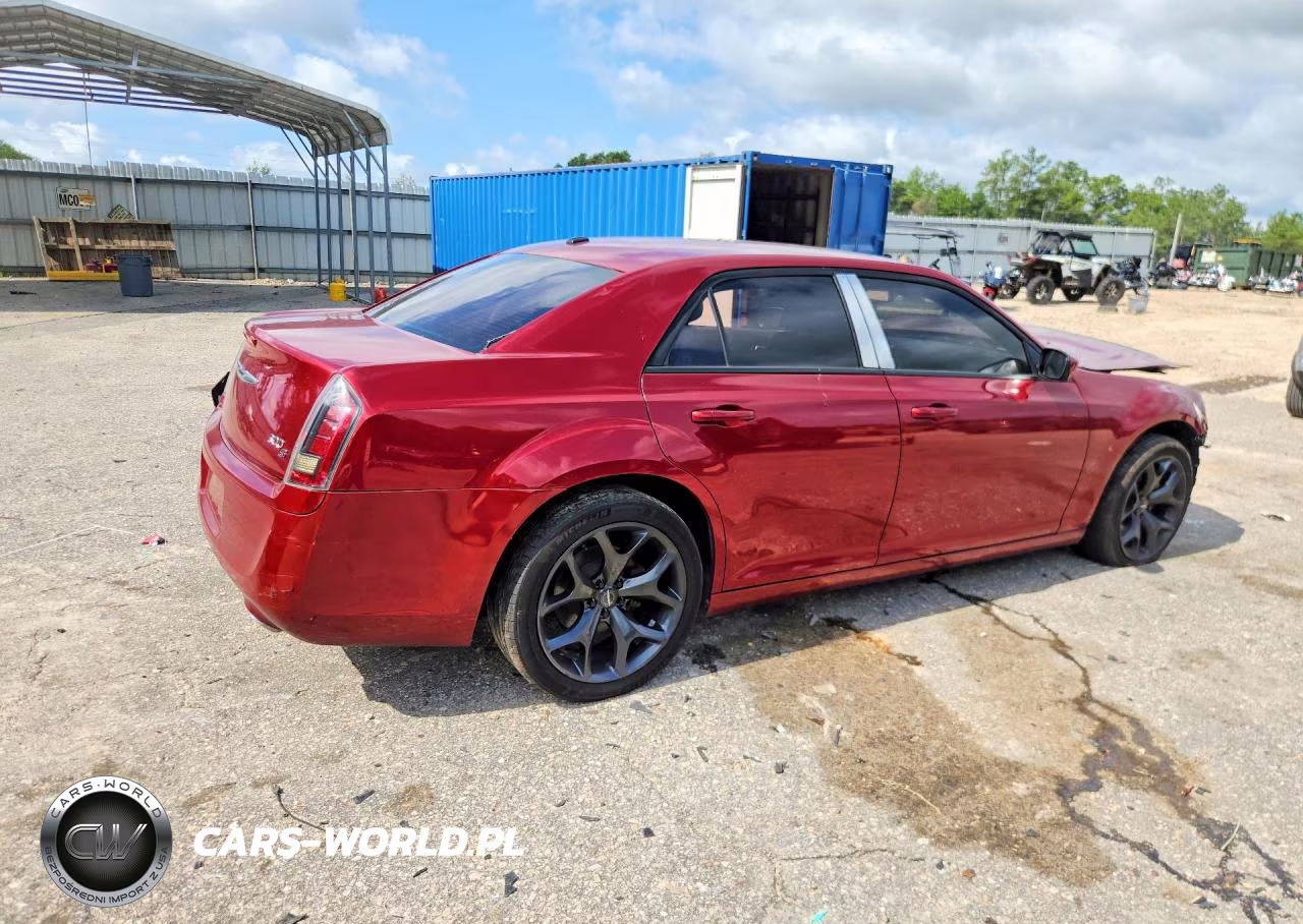 2014 Chrysler 300 S VIN:2C3CCAGG1EH263716 - 3