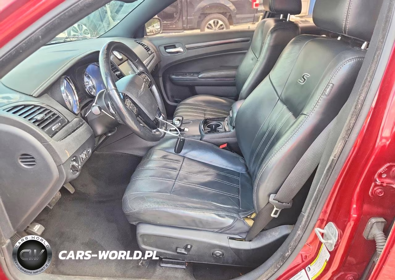 2014 Chrysler 300 S VIN:2C3CCAGG1EH263716 - 7