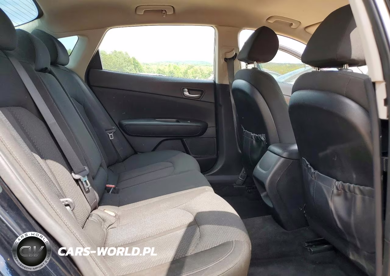 2018 Kia Optima Lx VIN:5XXGT4L39JG185166 - 10