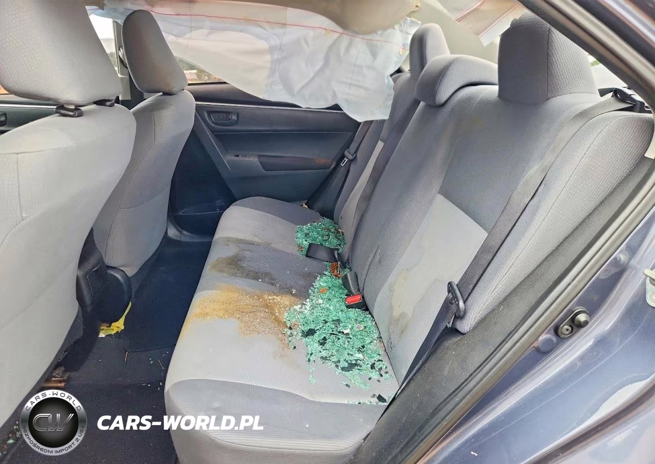 2016 Toyota Corolla L VIN:5YFBURHE1GP467879 - 10