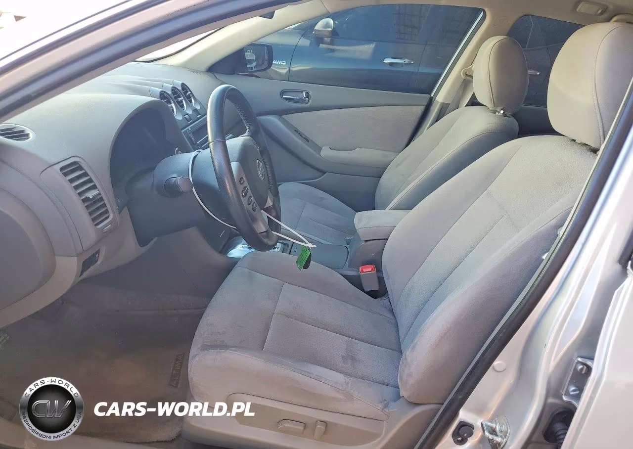 2012 Nissan Altima 2.5 VIN:1N4AL2AP2CN402070 - 7