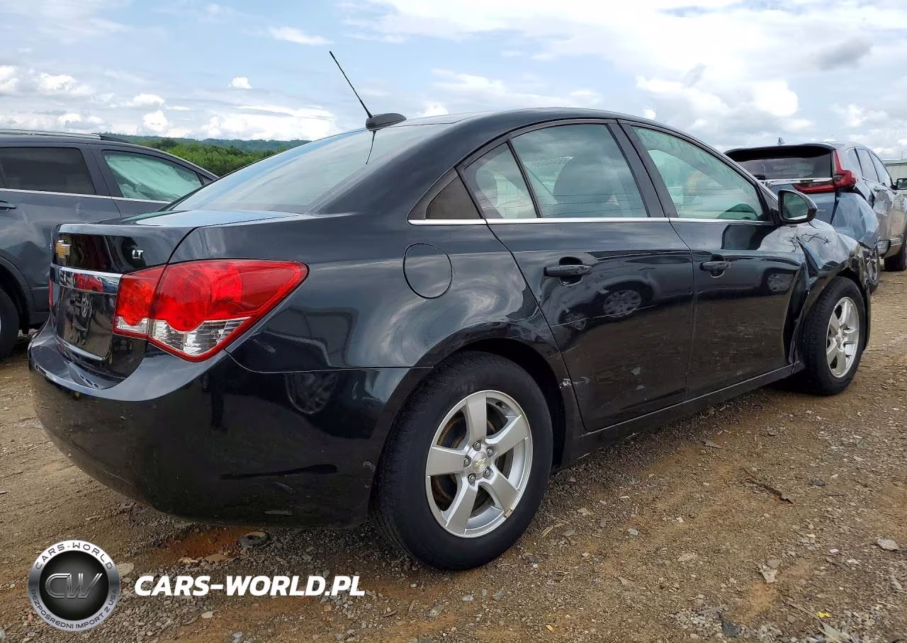 2015 Chevrolet Cruze Lt VIN:1G1PC5SB6F7287774 - 3