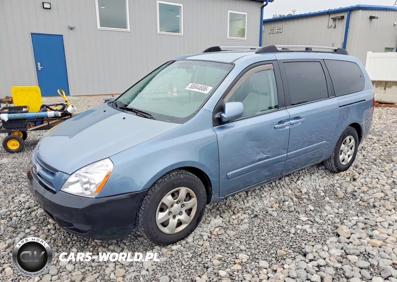 2008 Kia Sedona Lx