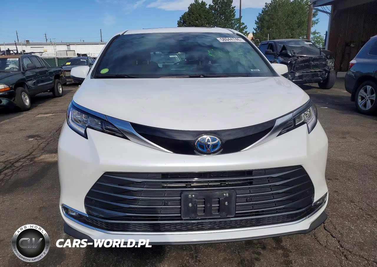 2025 Toyota Sienna Limited 7-Passenger VIN:5TDZSKFC5SS179764 - 5